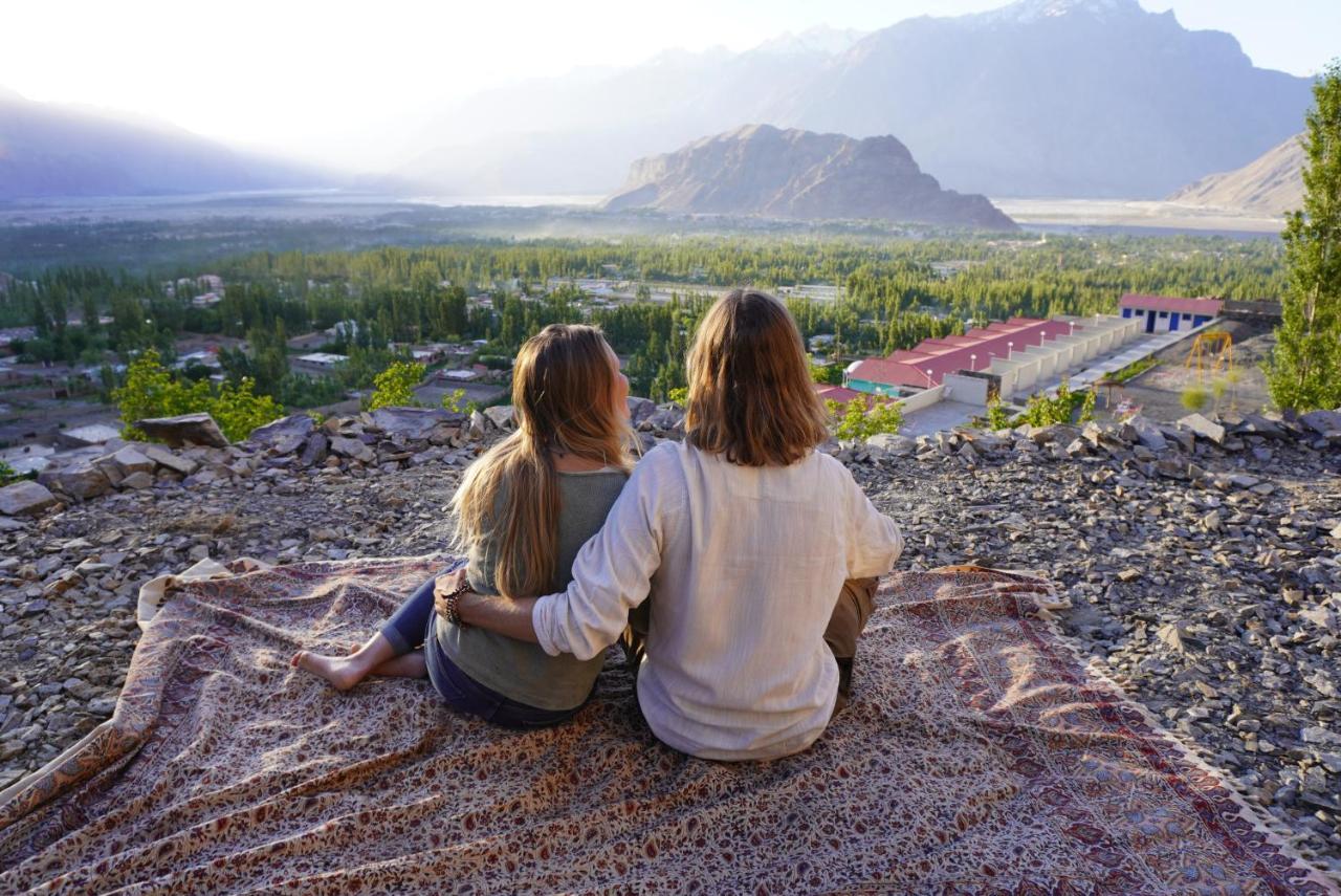 Hotel Mountain Lodge Скарду Экстерьер фото