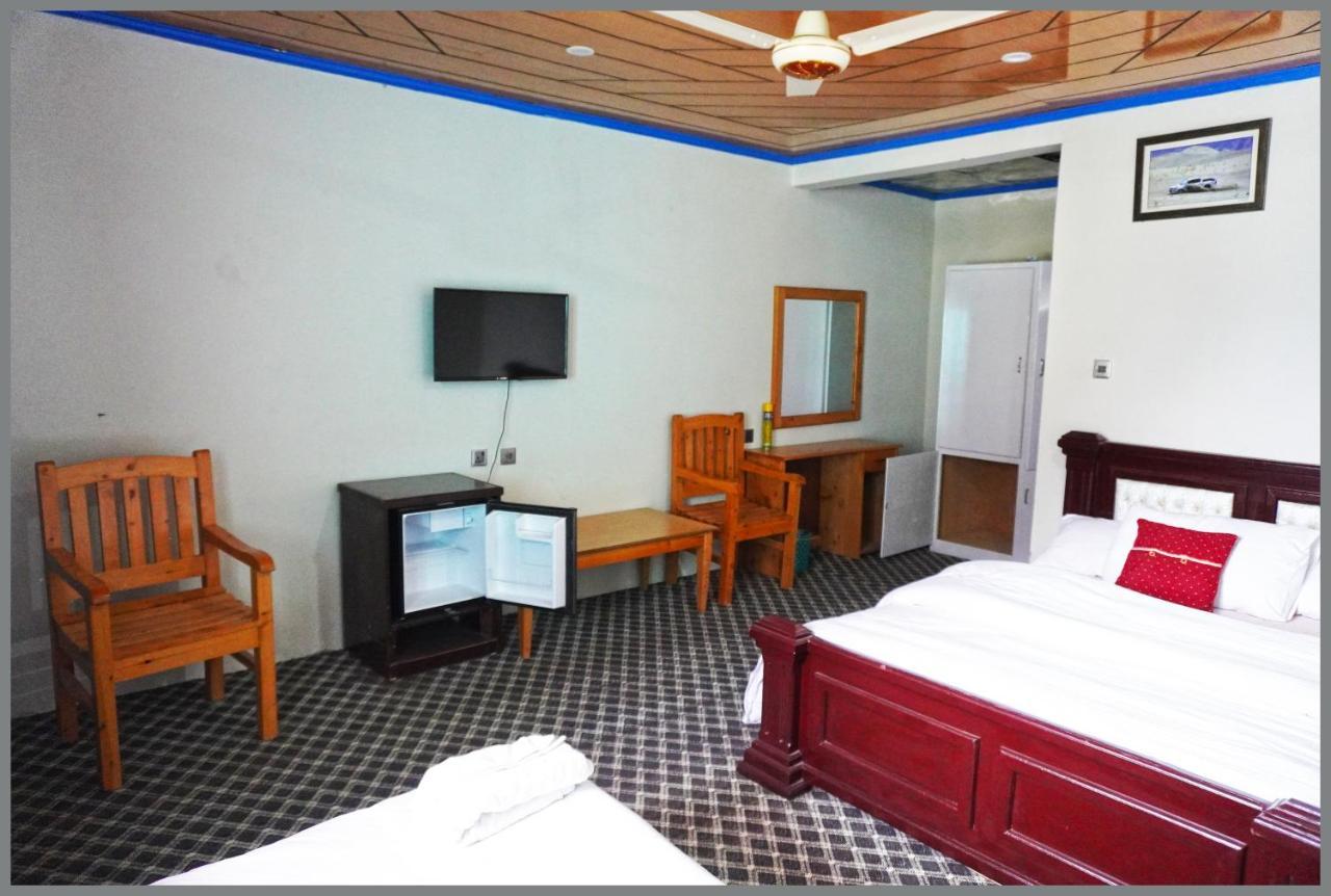 Hotel Mountain Lodge Скарду Экстерьер фото
