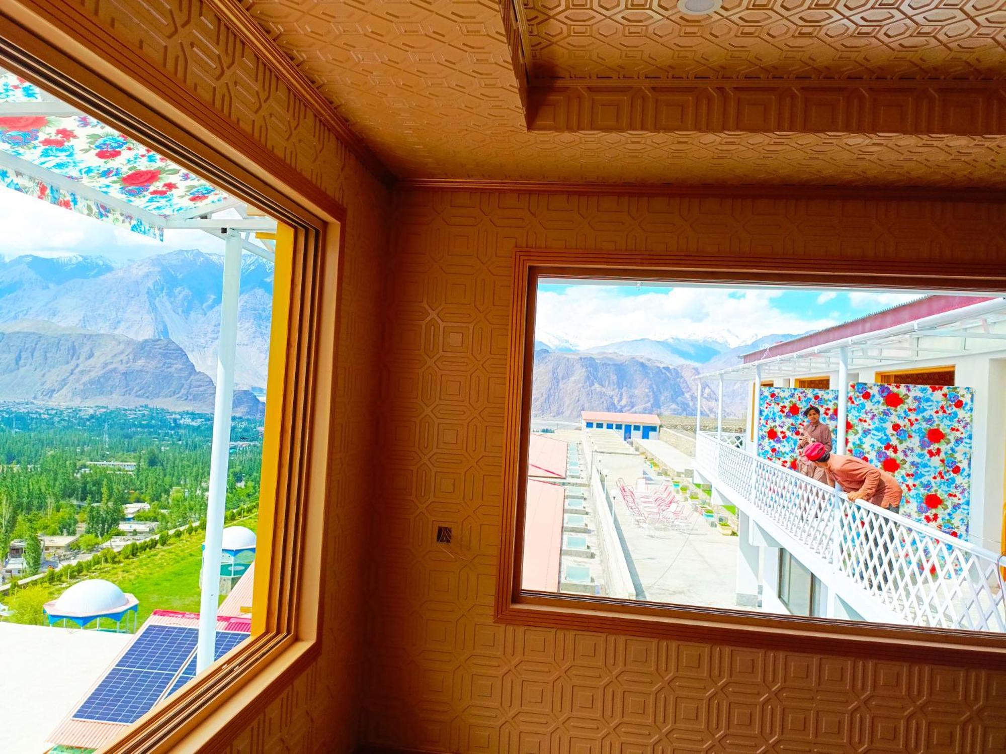Hotel Mountain Lodge Скарду Экстерьер фото