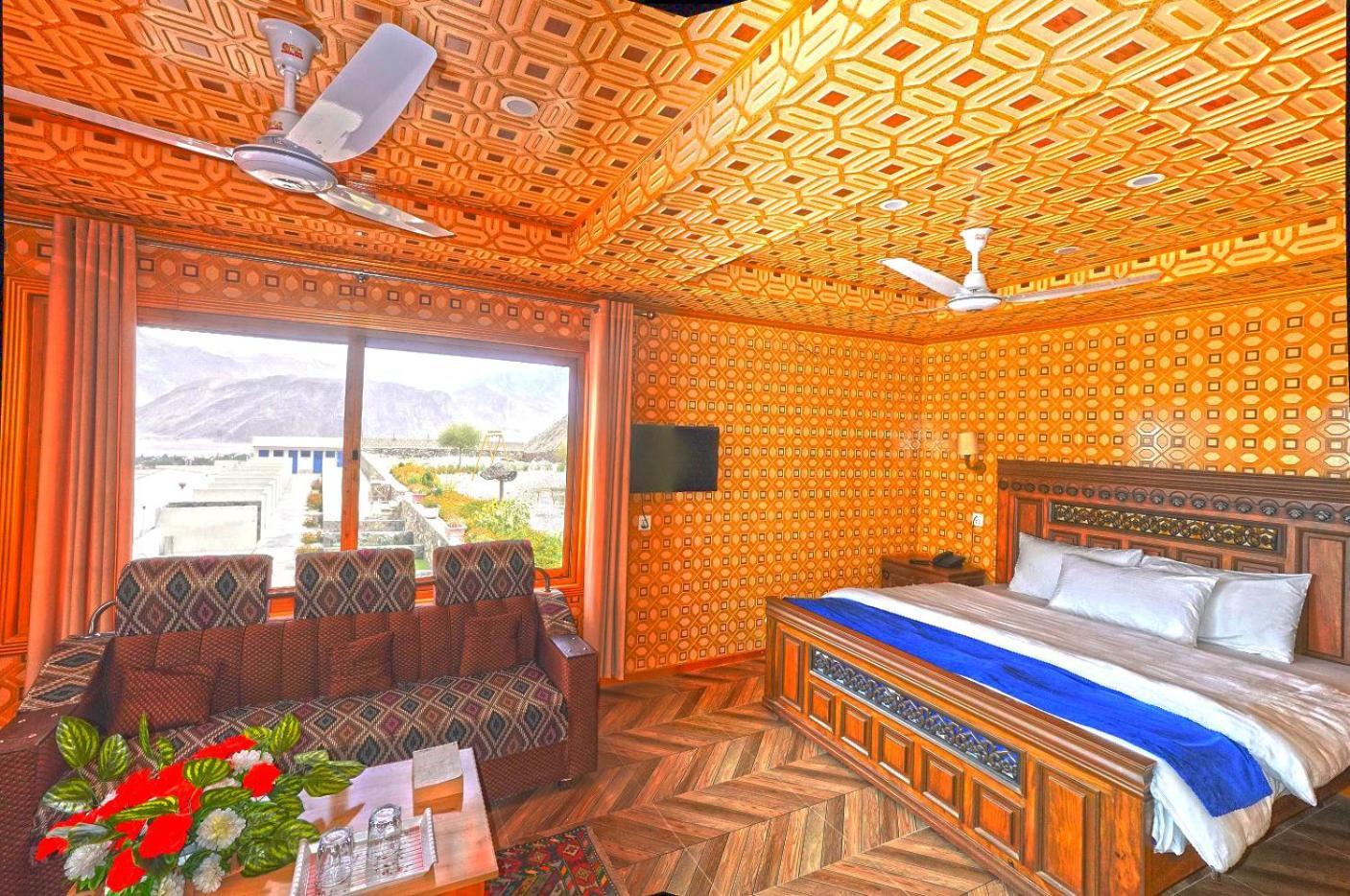 Hotel Mountain Lodge Скарду Экстерьер фото